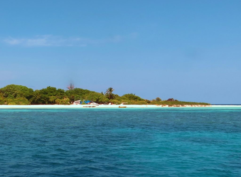R76 ile camp maldives f ducarme 1024x752